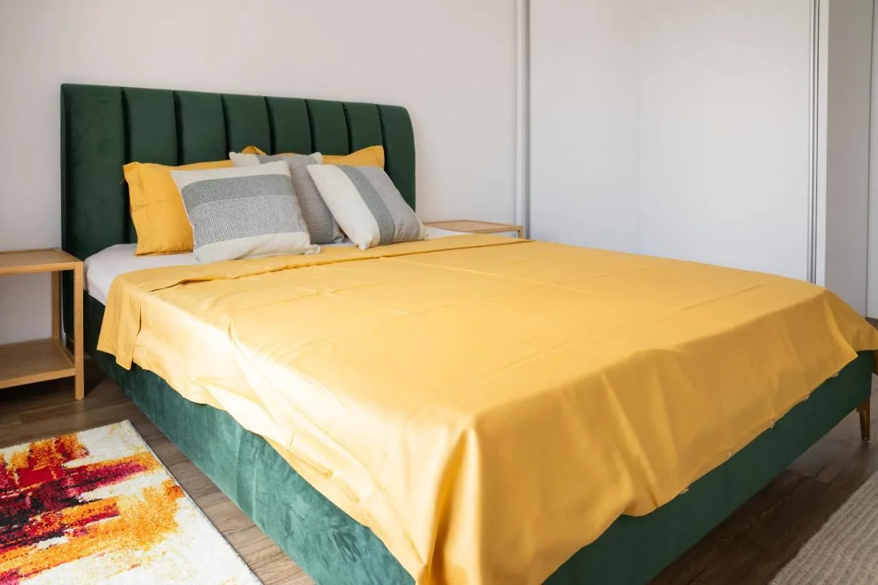 דירות בוקרשט Cozy Minimal Apartament Center.