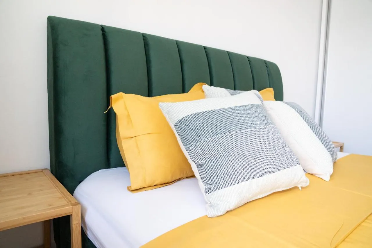 דירות בוקרשט Cozy Minimal Apartament Center.