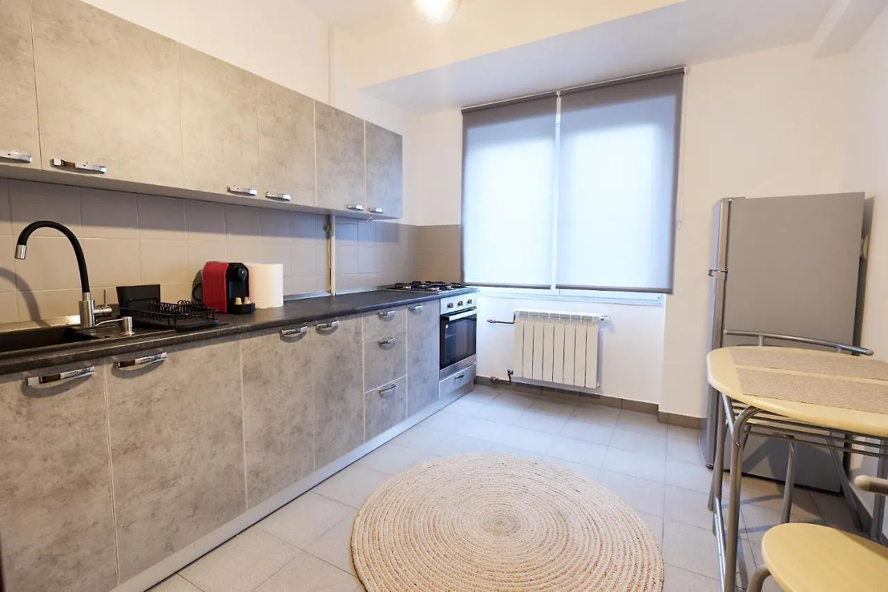 דירות בוקרשט Cozy Minimal Apartament Center.